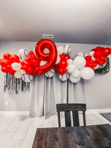 PACKAGE PRICING 10’ Standard bOp Balloon Garland